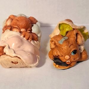 💗 2 Easter Vintage Bunny Rabbit Stoneware Figurines